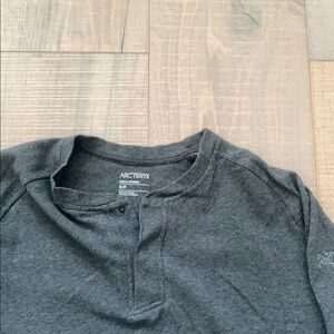 Arc'teryx Men's Charcoal Shirt